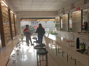 Common Area in  Shop at Panchsheel Greens, Sector 16 Greater Noida – for Sale