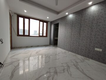 Room in 3 BHK Builder Floor at Chattarpur – for Sale