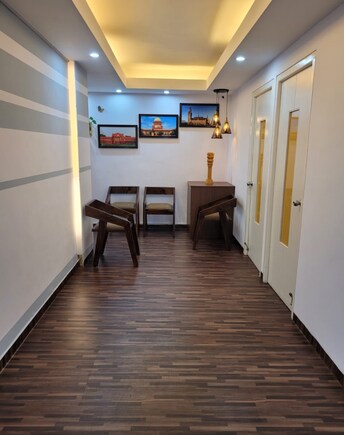 कॉमर्शियल ऑफिस स्पेस वर्ग फुट फॉर रीसेल इन कनिंघम रोड बैंगलोर  7407806