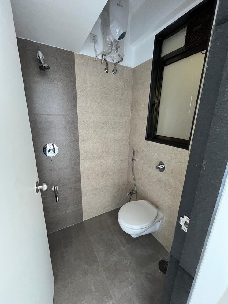 Bathroom, chandak-nishchay-wing-f 1 Bedroom 342 Sq.Ft. Apartment In Dahisar East Mumbai 7407892