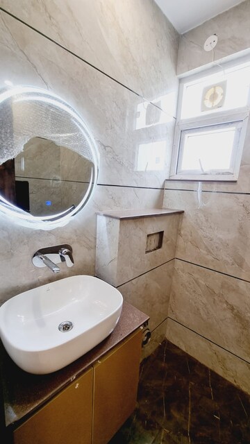 Bathroom in 3 BHK Builder Floor at Sushant Lok 2, Sector 57 – for Sale
