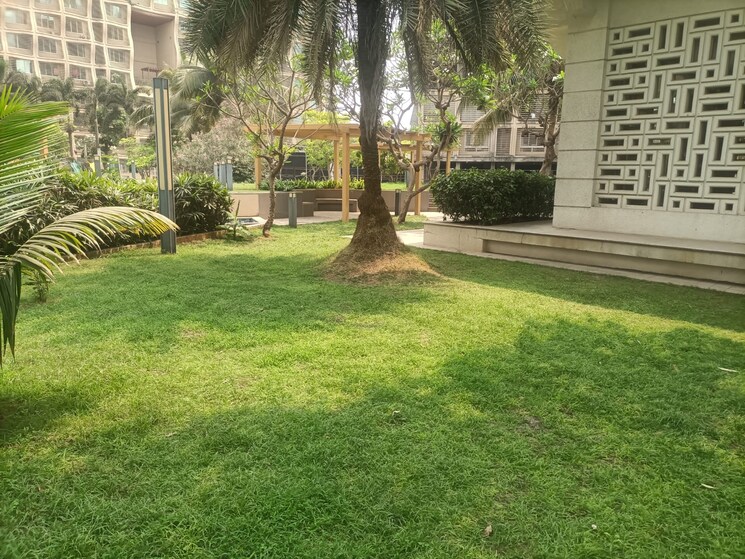 Garden, tata-serein 2 Bedroom 710 Sq.Ft. Apartment In Pokhran Road No Two Thane 7408601