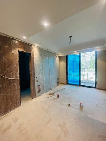 Bedroom in 4 BHK Builder Floor at Ansal API Esencia, Sector 67 – for Sale