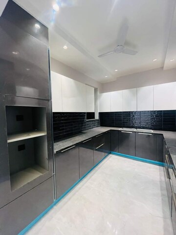 Kitchen in 4 BHK Builder Floor at Ansal API Esencia, Sector 67 – for Sale