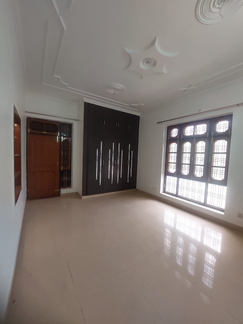 2 BHK Builder Floor For Rent in Gomti Nagar Lucknow  7408979