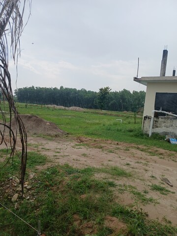  Plot – Exterior View View at Shivalik Puram - for Sale