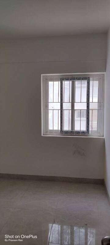 Room in 2 BHK Apartment at Dinesh Auric, Bachupally – for Sale