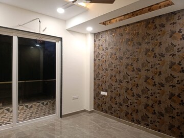 Room in 4 BHK Builder Floor at Sector 16 – for Sale
