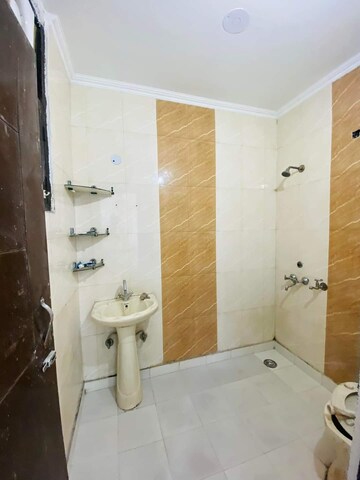 Bathroom in 3 BHK Builder Floor at Sainik Colony – for Sale