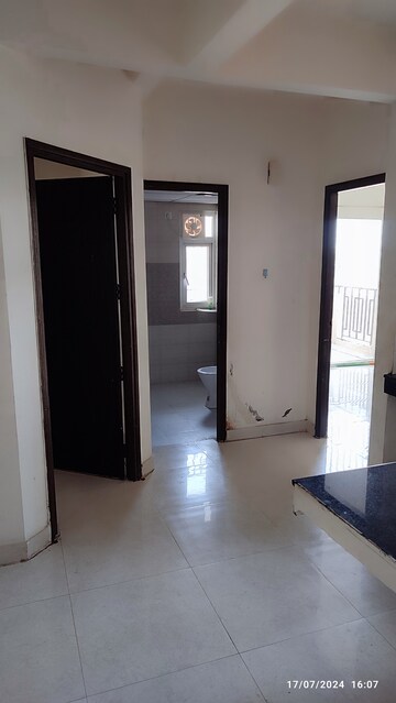 Furnished Amenities in 2 BHK Apartment at Signature Global Orchard Avenue, Sector 93 – for Sale