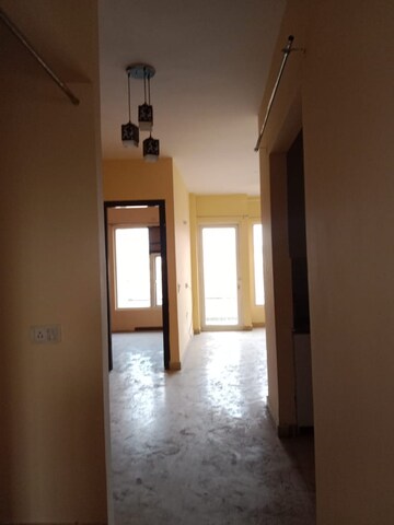 Room in 3 BHK Builder Floor at Sainik Colony – for Sale
