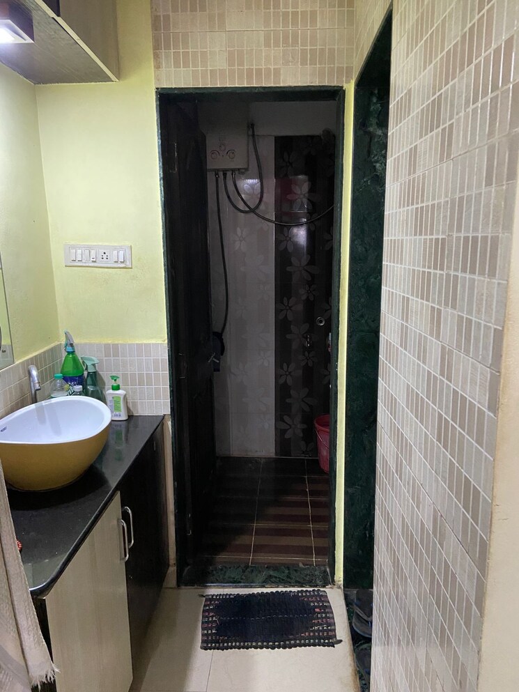 Bathroom, sneha-paradise 1 Bedroom 600 Sq.Ft. Apartment In Warje Pune 7410029