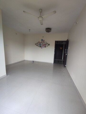 Room in 2 BHK Apartment at Veena Dynasty, Vasai East – for Sale