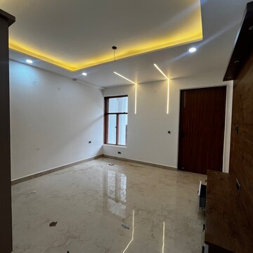 3 BHK Builder Floor For Sale in Raj Bagh