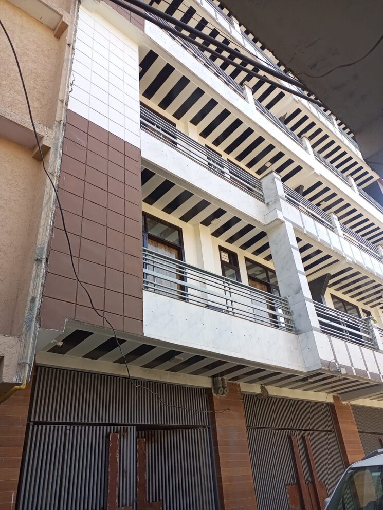 Exterior View, sector 73 1 Bedroom 650 Sq.Ft. Builder Floor In Sector 73 Noida 7410343
