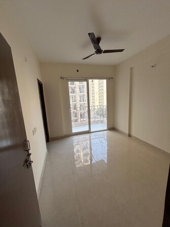 2 BHK Apartment For Rent in Signature Global Orchard Avenue Sector 93 Gurgaon  7410384