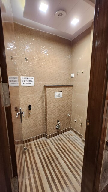 Bathroom in 3 BHK Builder Floor at Uttam Nagar – for Sale