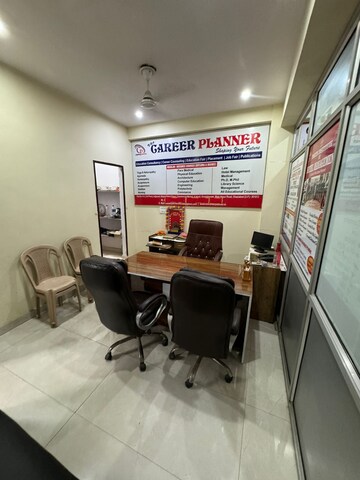 Commercial Office Space 225 Sq.Ft. For Rent in Govindpuram Ghaziabad  7410412