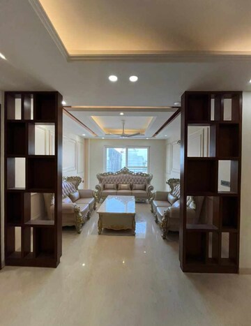 Living Room in 5 BHK Builder Floor at Sector 21c – for Sale