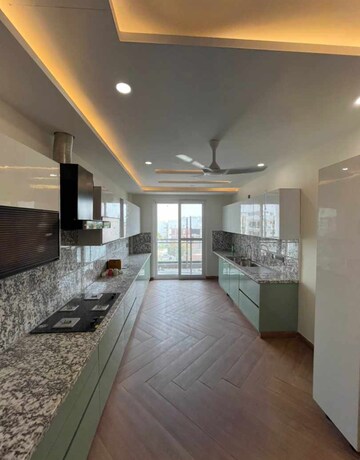 Bedroom in 5 BHK Builder Floor at Sector 21c – for Sale