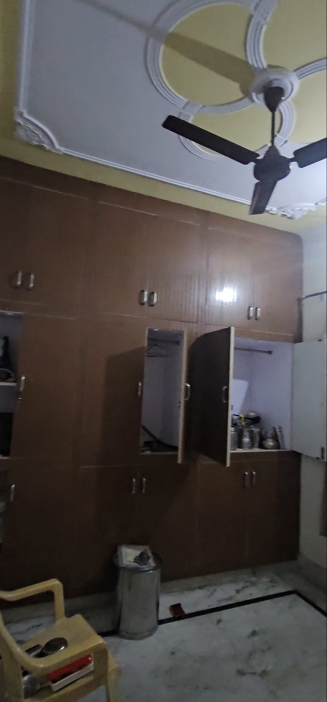 Furnished Amenities in 4 BHK Independent House at New Shivalik Nagar – for Sale