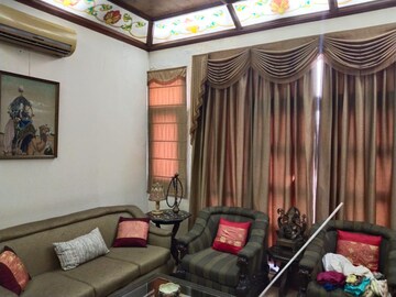 Gym in 6+ BHK Independent House at Sector 31 – for Sale