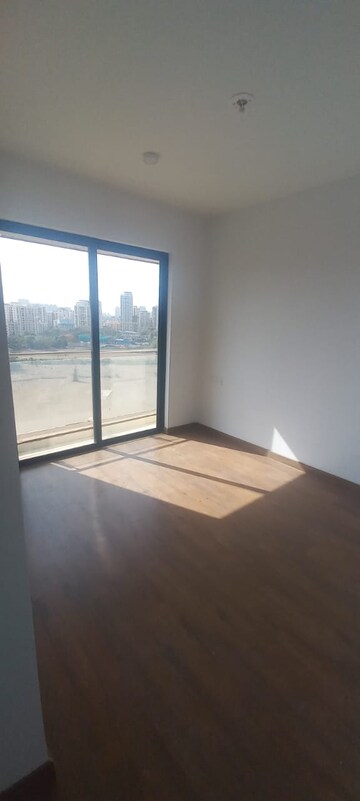 Room in 2 BHK Apartment at Risland The Icon, Dhokali – for Sale