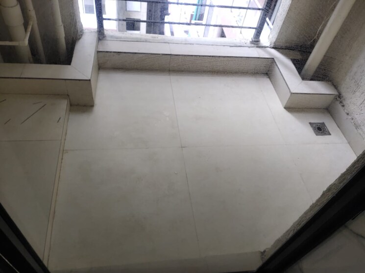 Balcony, risland-the-icon 3 Bedroom 940 Sq.Ft. Apartment In Dhokali Thane 7410767