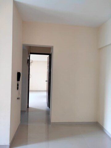 Room in 1 BHK Apartment at Hiranandani Estate, Ghodbunder Road – for Sale