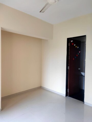 Room in 1 BHK Apartment at Hiranandani Estate, Ghodbunder Road – for Sale