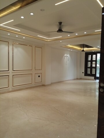 3.5 BHK Apartment For Sale in Dwarka