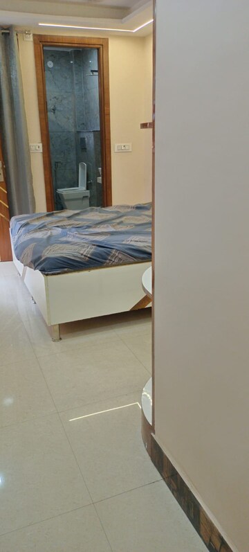Master Bedroom in 2 BHK Builder Floor at Mahavir Enclave – for Sale