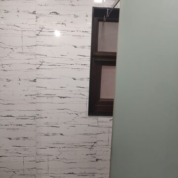 Furnished Amenities in 3.5 BHK Apartment at Sector 12 Dwarka – for Sale