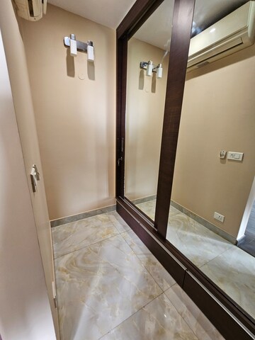 Furnished Amenities in 4 BHK Apartment at Sector 10 Dwarka – for Sale