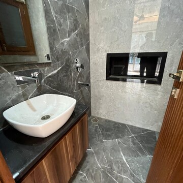 Bathroom in 3.5 BHK Apartment at Sector 3 Dwarka – for Sale