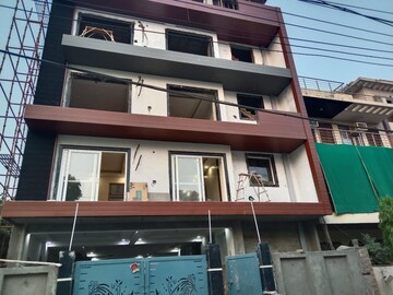 3 BHK Builder Floor – Exterior View View at Rattan Garden, Sector 7 - for Sale