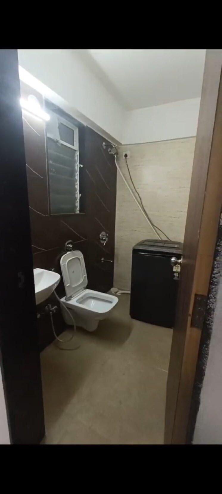 Bathroom, lotus-residency-goregaon-west 1 Bedroom 500 Sq.Ft. Apartment In Goregaon West Mumbai 7411272