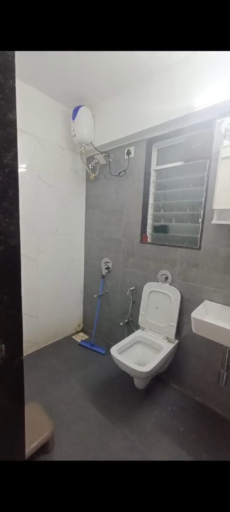 Bathroom, lotus-residency-goregaon-west 1 Bedroom 500 Sq.Ft. Apartment In Goregaon West Mumbai 7411272