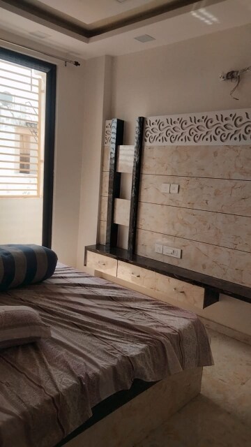 Room in 3 BHK Apartment at Muralipura – for Sale