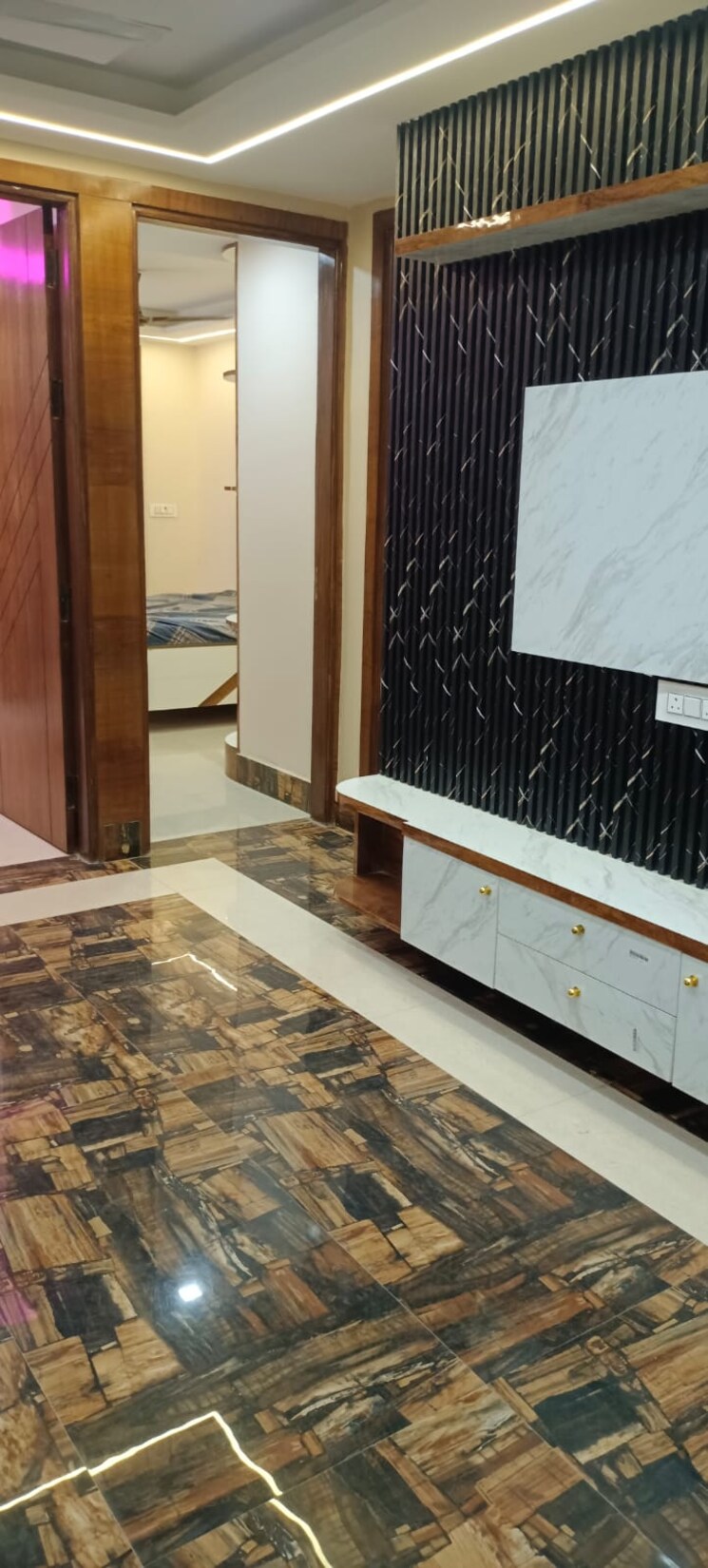 Balcony, mahavir enclave 3.5 Bedroom 80 Sq.Yd. Builder Floor In Mahavir Enclave Delhi 7411532