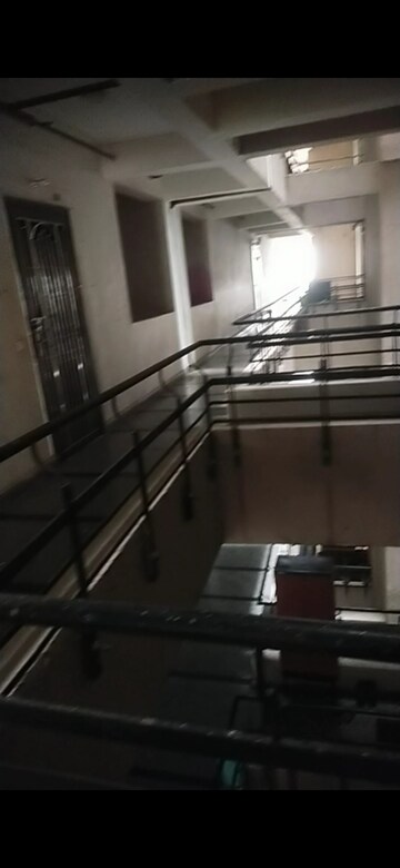 Staircase in 2.5 BHK Apartment at Supertech Czar Villa, Omicron I Greater Noida – for Sale
