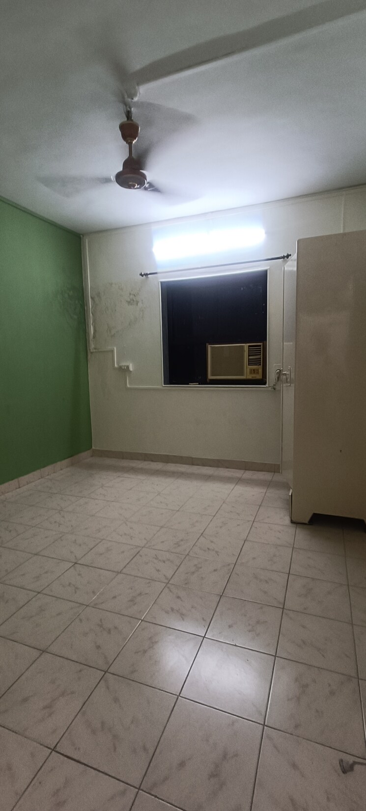 Room, golden-view 2 Bedroom 1000 Sq.Ft. Apartment In Santacruz East Mumbai 7411780