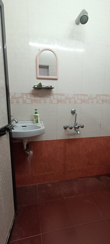 Bathroom in 2 BHK Apartment at Ashirwad CHS Santacruz East, Santacruz East – for Sale