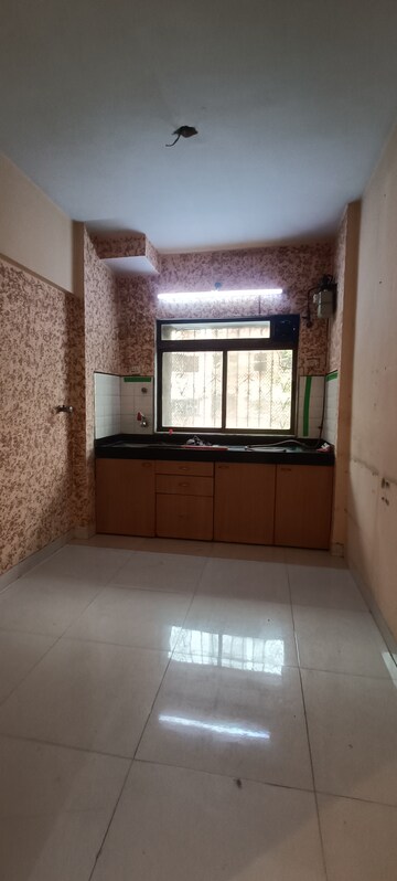 2 BHK Apartment For Sale in Sagar Avenue, Santacruz East