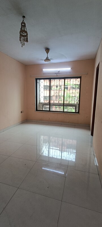 Room in 2 BHK Apartment at Sagar Avenue, Santacruz East – for Sale