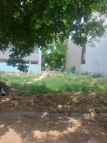  Plot For Sale in Palam Vihar