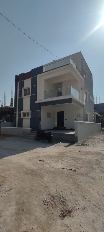 4 BHK Villa – Exterior View View at Kardanur - for Sale