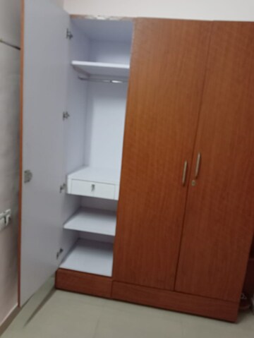 Furnished Amenities in 1 BHK Apartment at Kharadi – for Rent