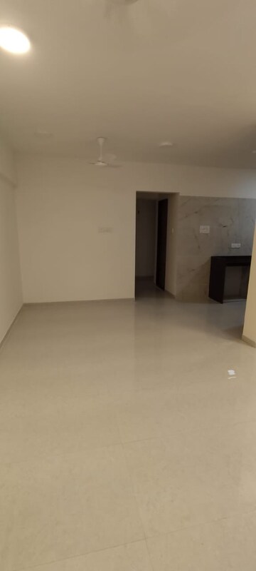 Room in 2.5 BHK Apartment at Santacruz East – for Sale