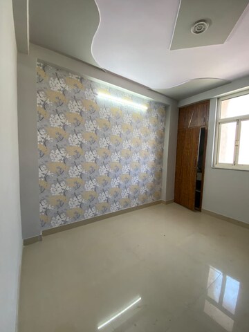 Room in 2 BHK Builder Floor at Best Home 7, Sector 72 – for Sale